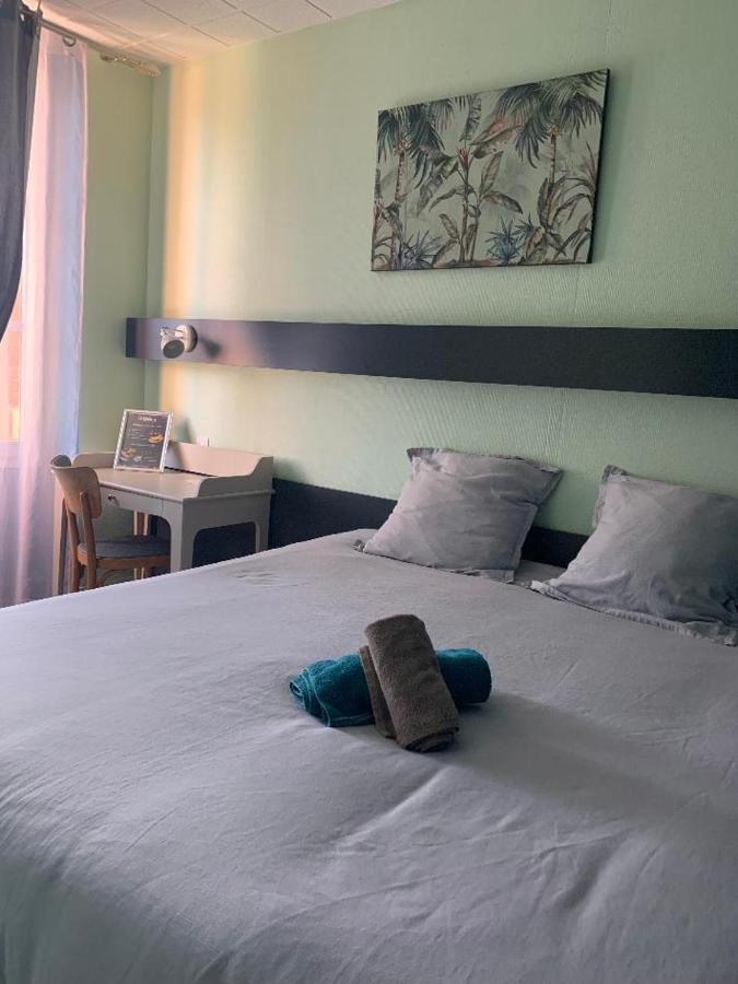 Caveau Du Rond Point Buxy Exterior foto